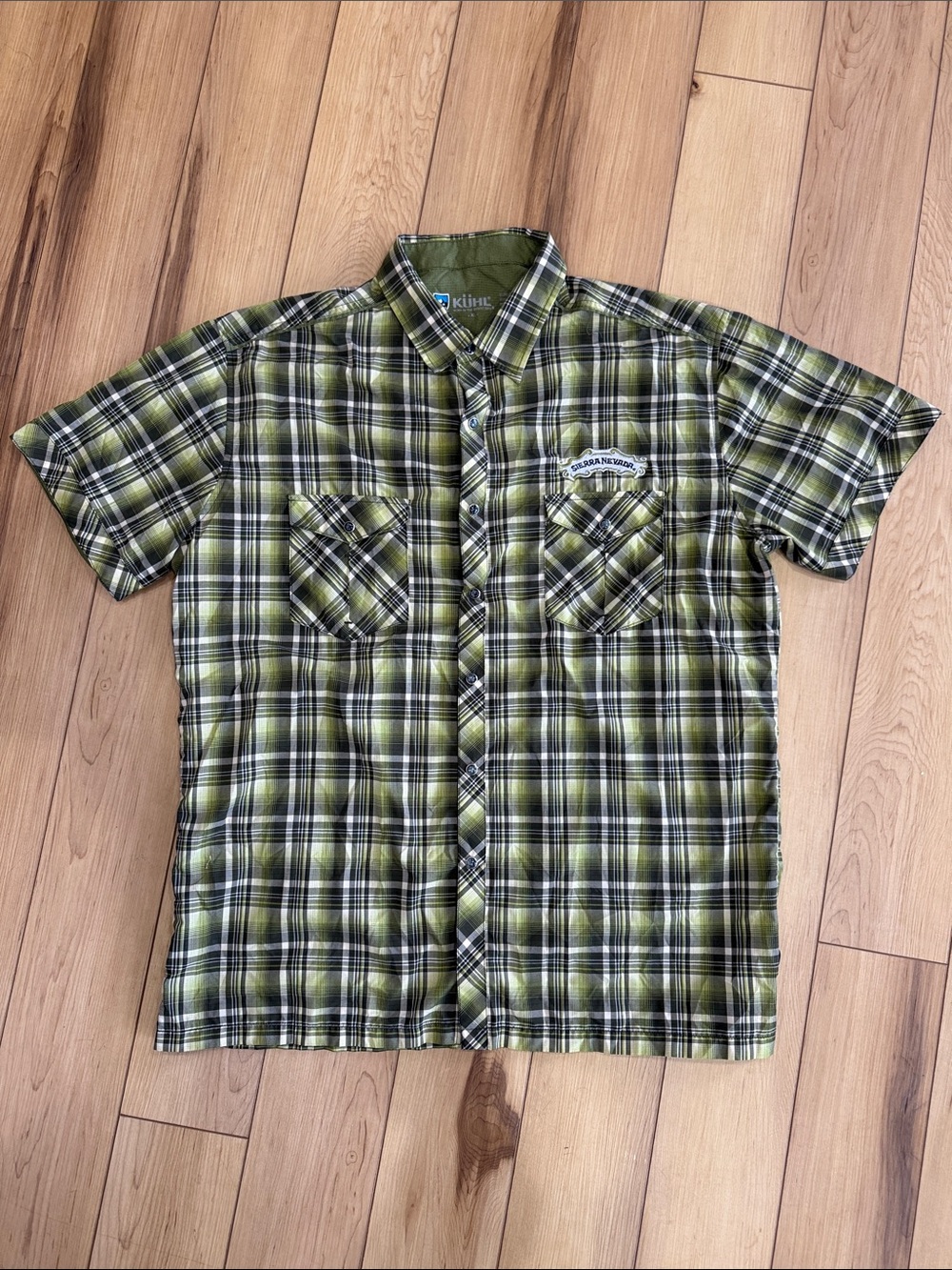 Kuhl Men’s Olive Green Plaid Short-Sleeve Button-Down Shirt